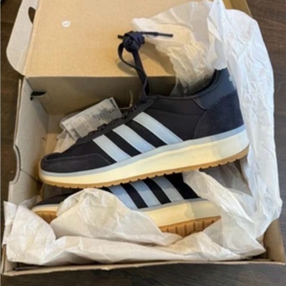 Women’s Adidas 70s 2.0 Retro Sneakers – Navy/Light Blue, Size 8 - Picture 2 of 5